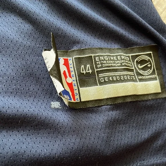 Nike Men's Memphis Grizzlies Ja Morant City Edition Swingman Jersey - Picture 9 of 9